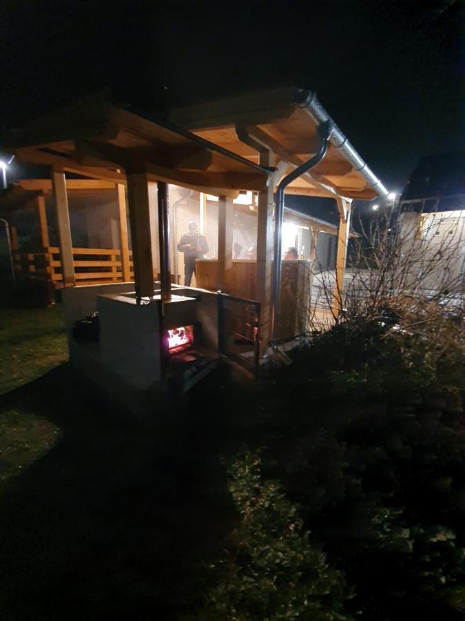 Borkuti Panzio Es Apartman Balatonszemes Bagian luar foto