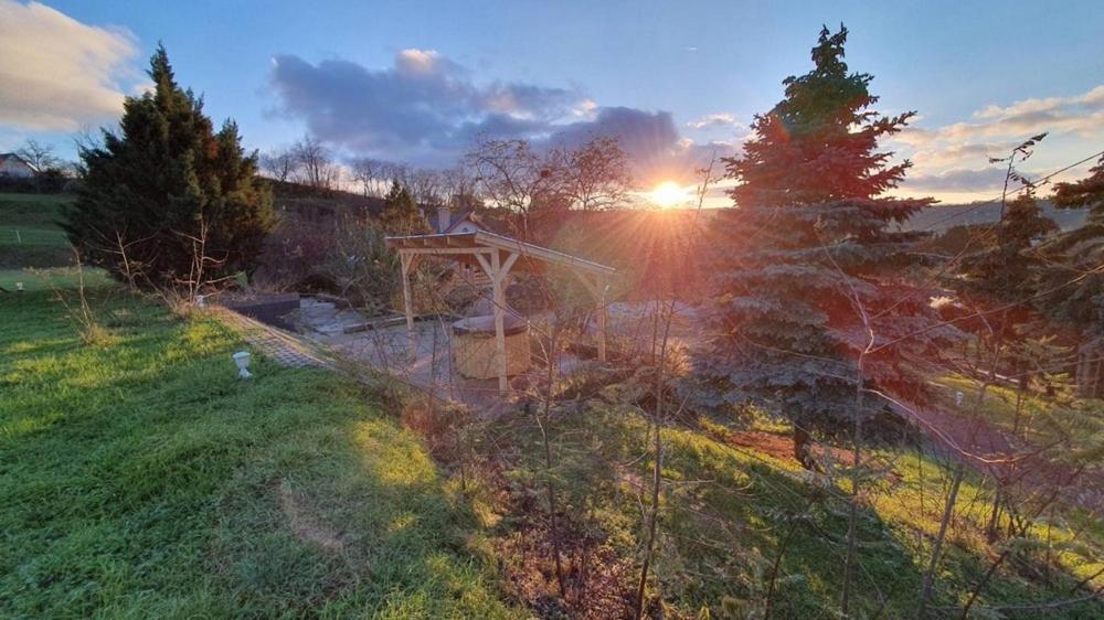 Borkuti Panzio Es Apartman Balatonszemes Bagian luar foto